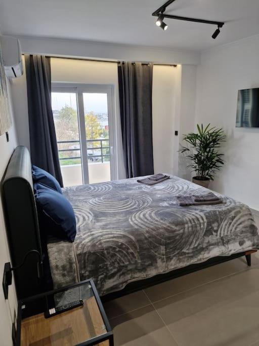 Patras Blue Sea And Sky Deluxe Apartment المظهر الخارجي الصورة